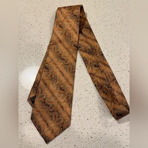 Pronto Uomo Men’s Standard Adult Silk Tie Orange Paisley